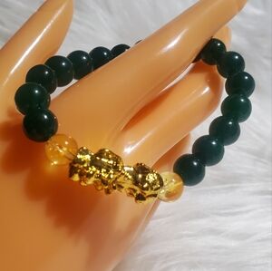 Green Chalcedony Pixiu bracelet.
